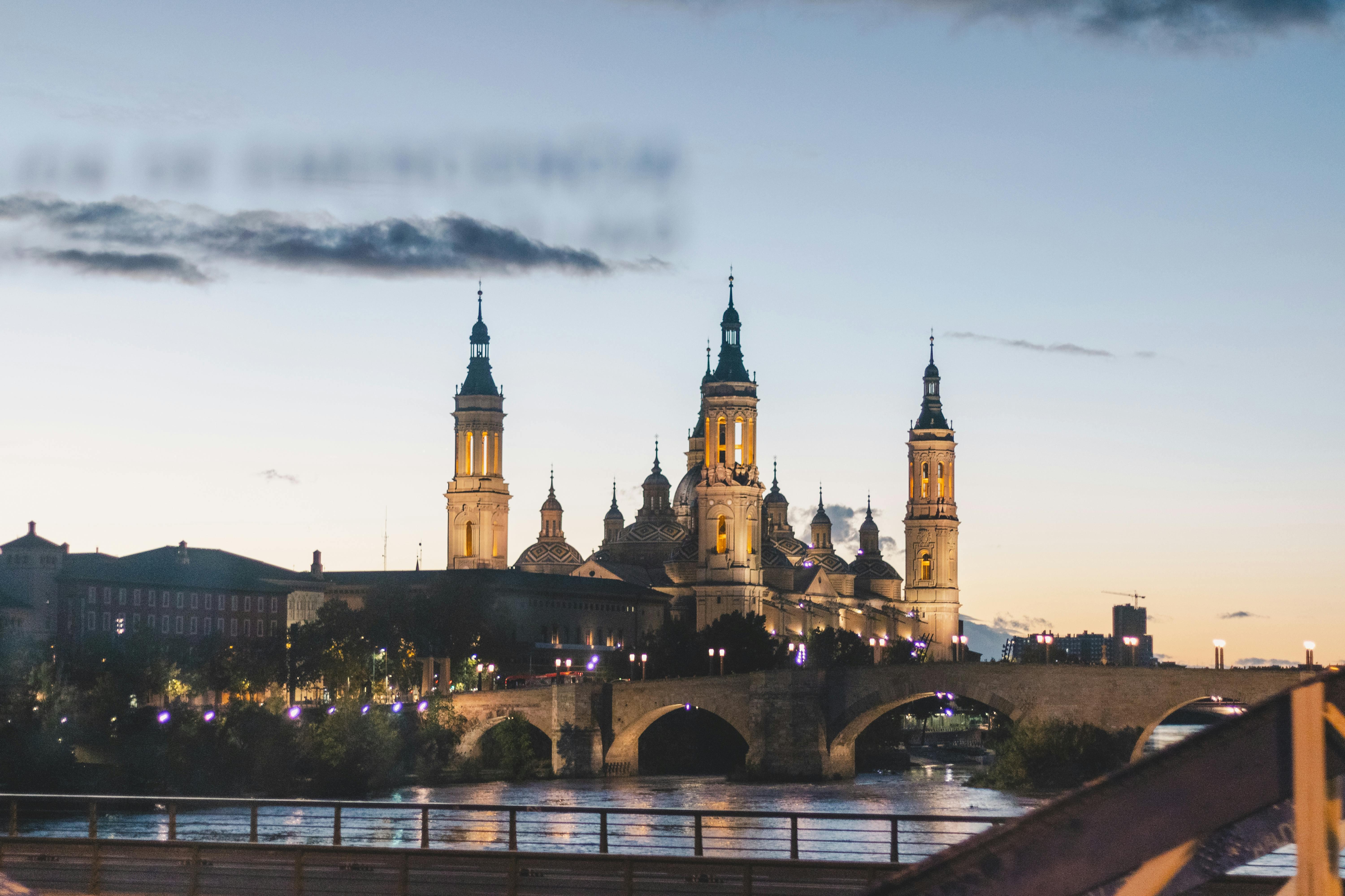 Hoteles Baratos en Zaragoza 