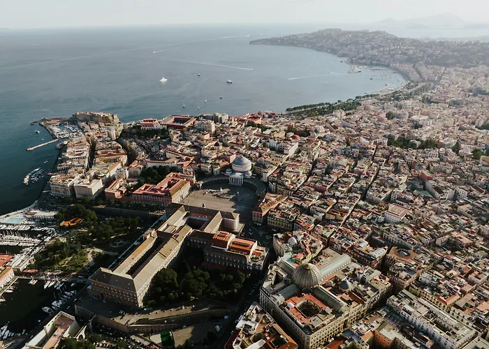 Naples Cheap Hotels