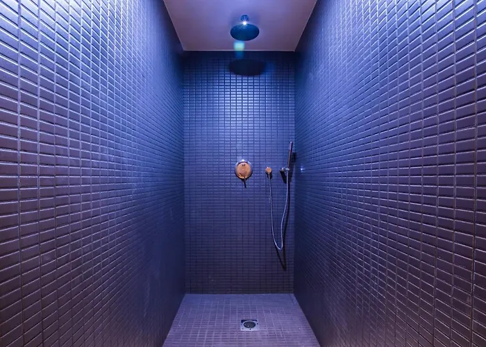 Parasol Luxury Hotel & Suites Adults Only