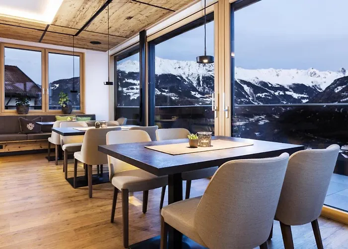 Hotel Garni Tirol
