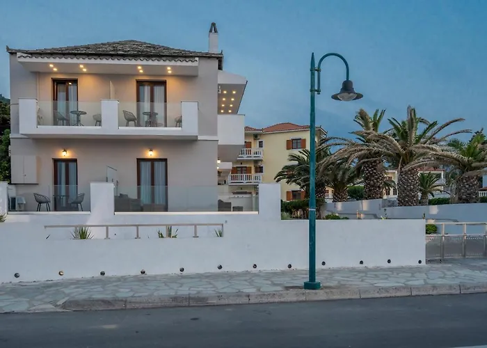 Olia Green Residence