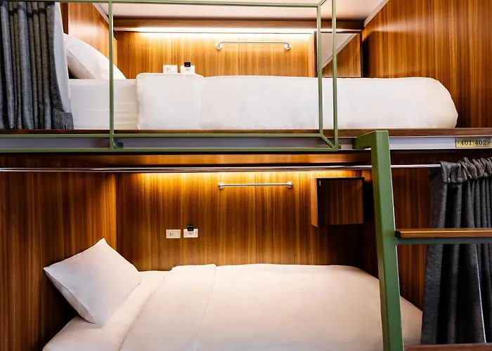 Khunluang Hostel