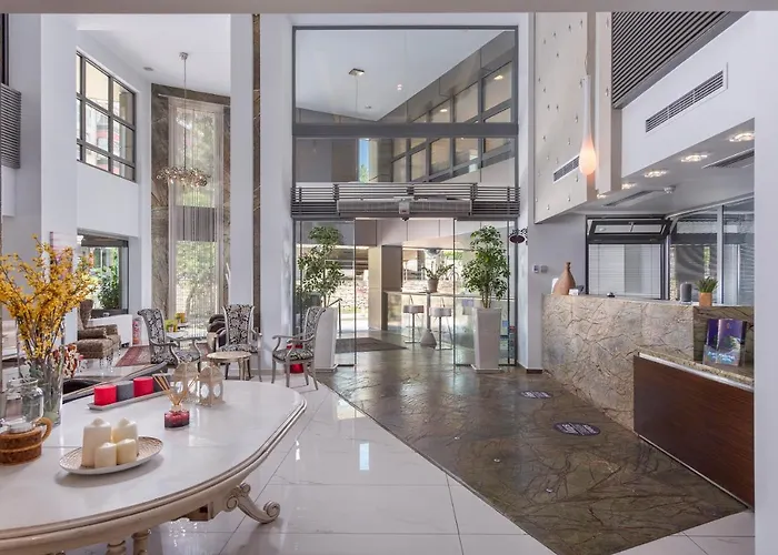 Habitat Hotel