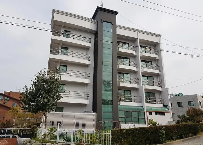 Goodstay Motel Hill