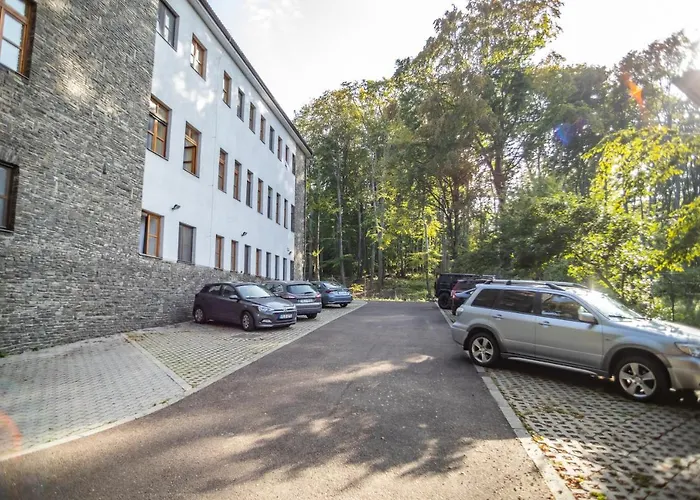 4 Evszak Hegyihotel