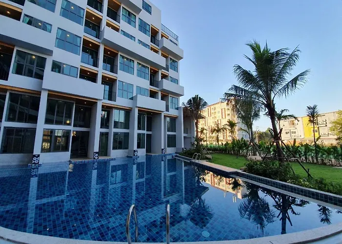 Atom Phuket Hotel