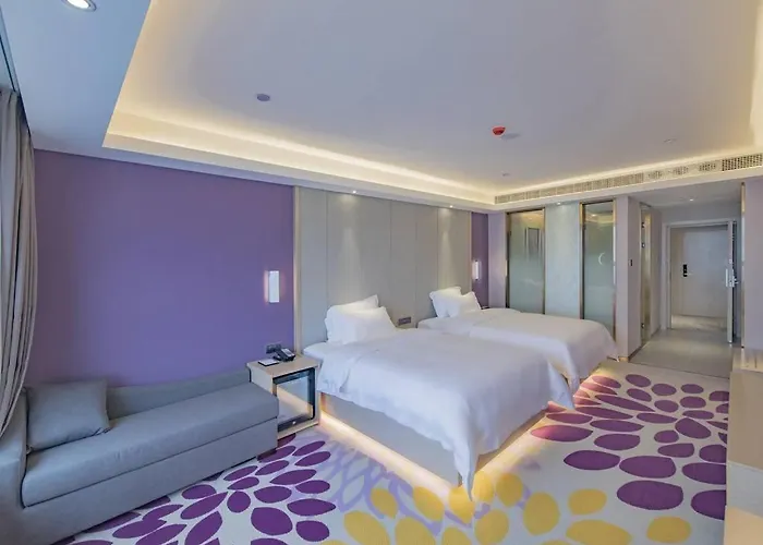 Lavande Hotel Nanchang Shuanggang Metro Station Caida University