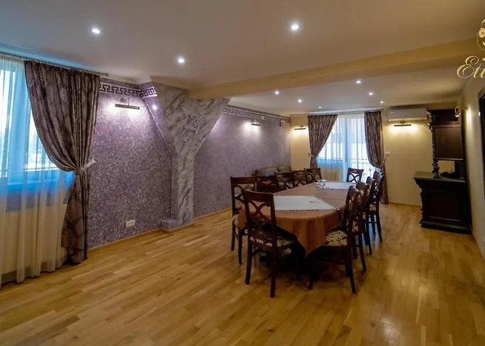 Villa Etiquette