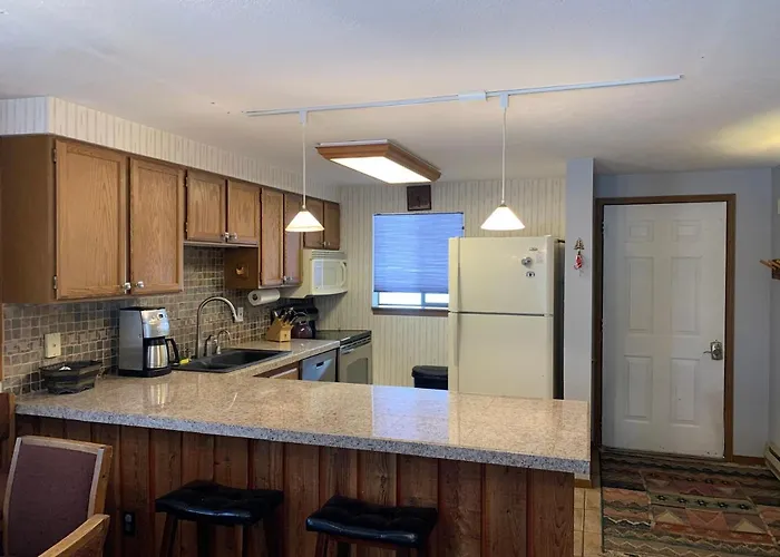 Beaver Village Apartment