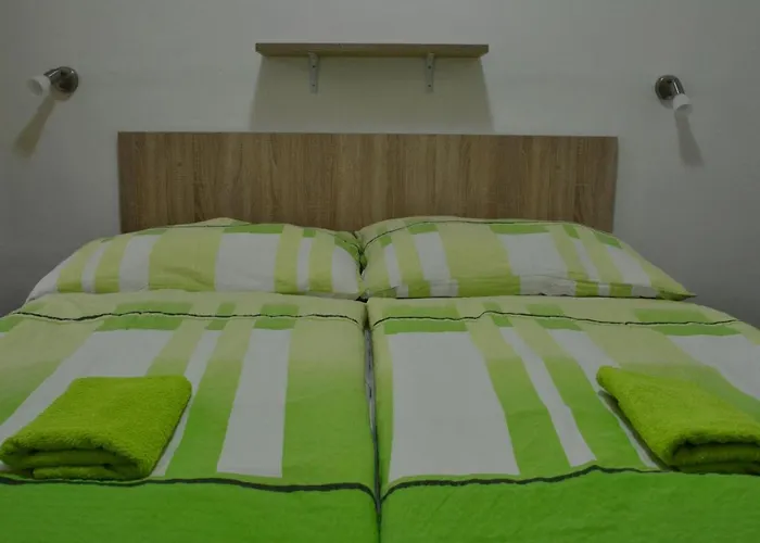 Hotel Decin Na Skrivance