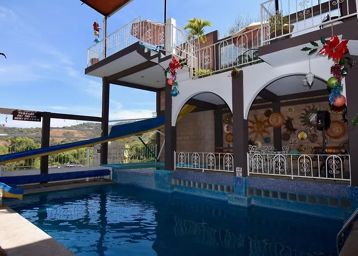 Hotel Yara