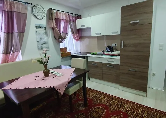 B-Hostel
