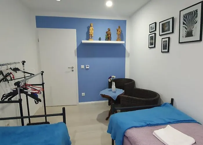 B-Hostel