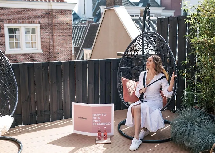 Pink Flamingo Boutique Hostel