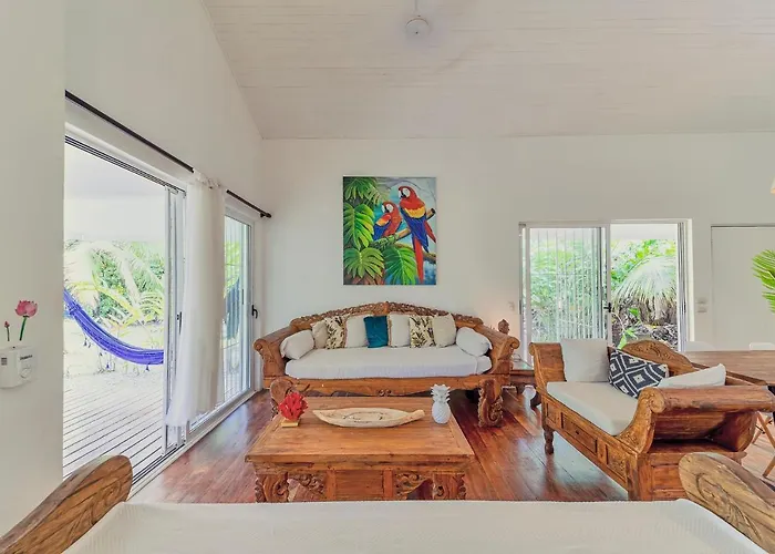 Pineapple House Manzanillo
