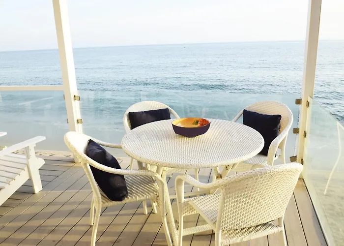Malibu Beach hotels
