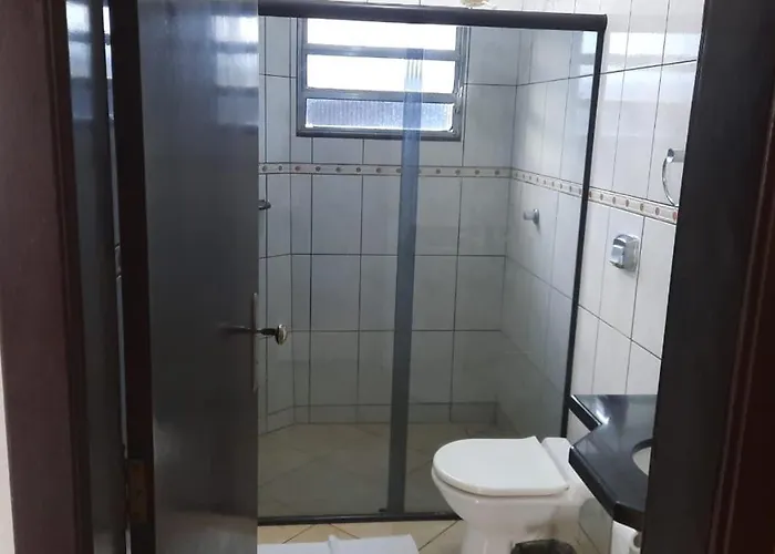 Hotéis de Sao Jose do Rio Claro