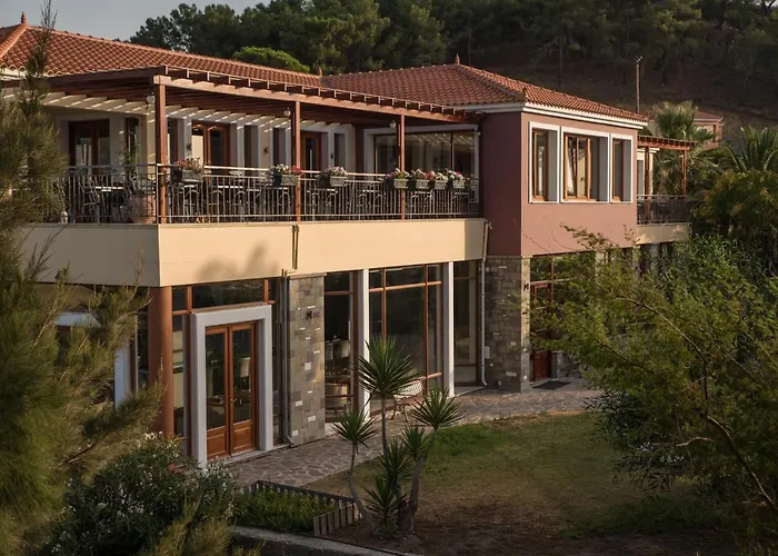 Alma Hotel