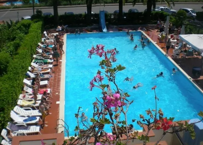 Hotel Seven Residence