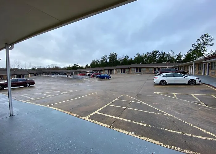 Town House Motel