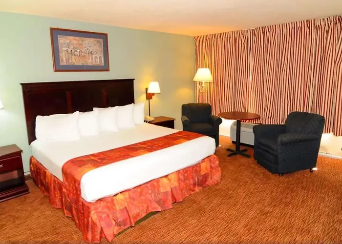 Magnuson Hotel & Marina New Port Richey