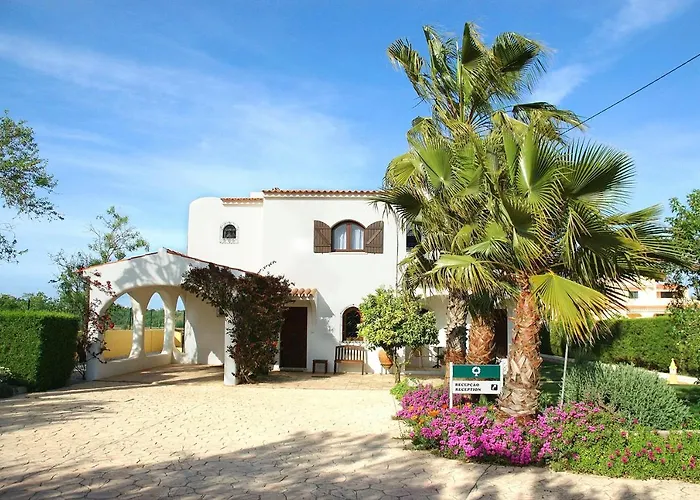 Hotéis de Porches (Algarve)