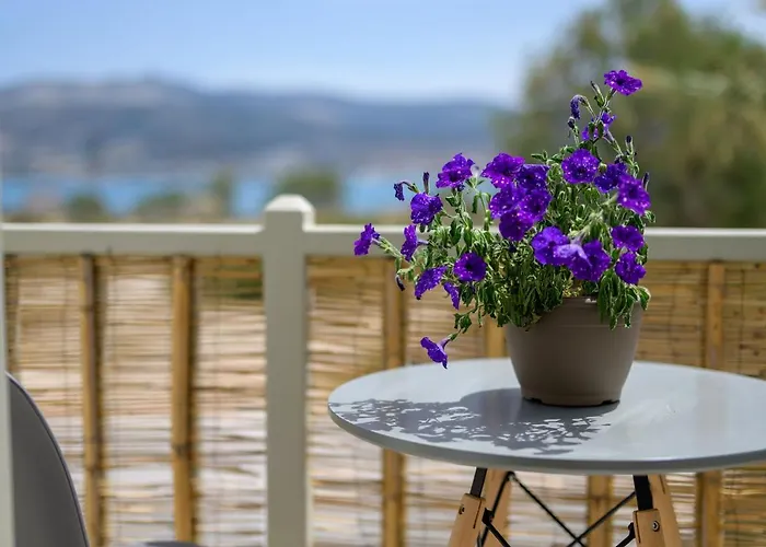 Meltemi Antiparos