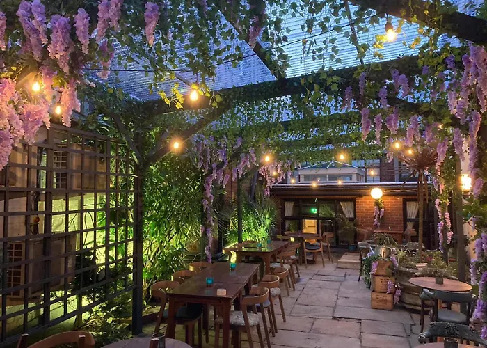 The Maids Head Hotel