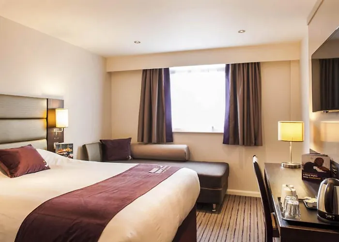 Premier Inn Watford North