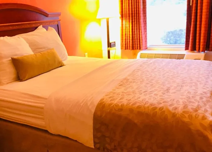 Ramada By Wyndham Walterboro
