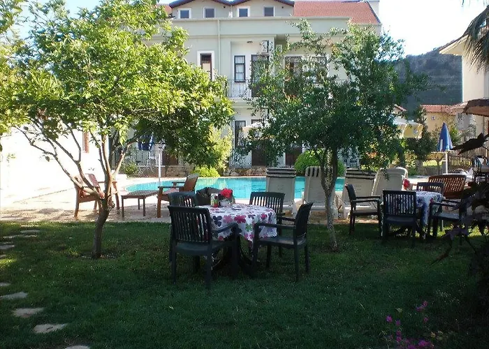 Sirius Star Otel