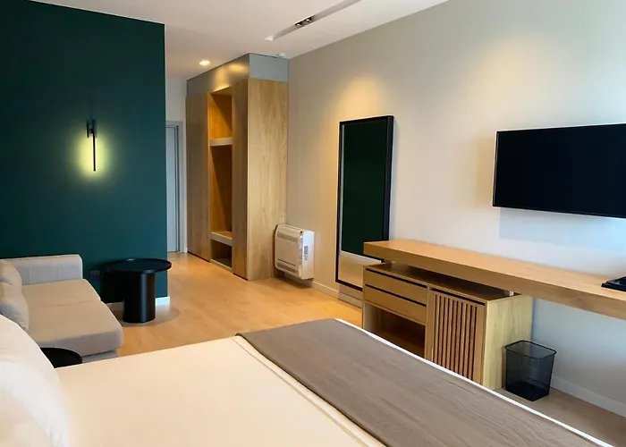 Artnest Boutique Hotel & Suites