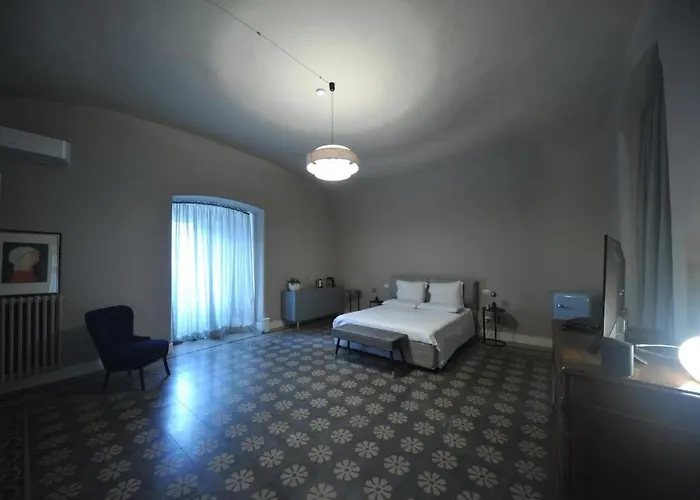 Palazzo Ietri Corso Vittorio Emanuele B&B