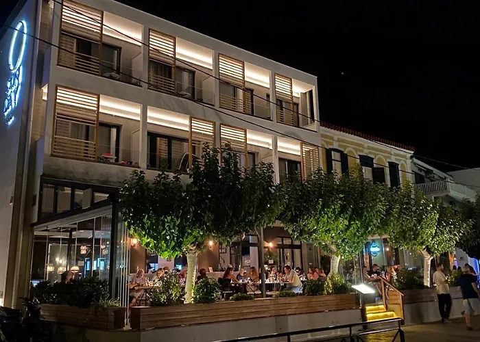 Hotels in Nea Styra