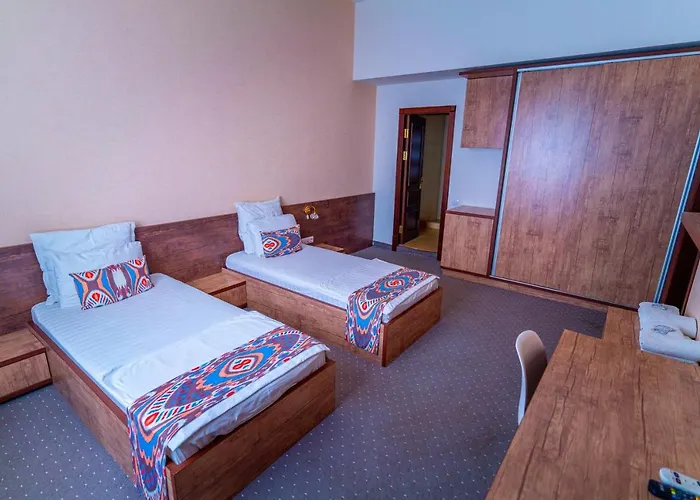 Mahmud Hotel