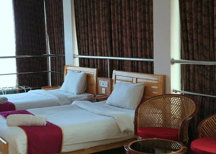 Hotel Tri-Star Regency