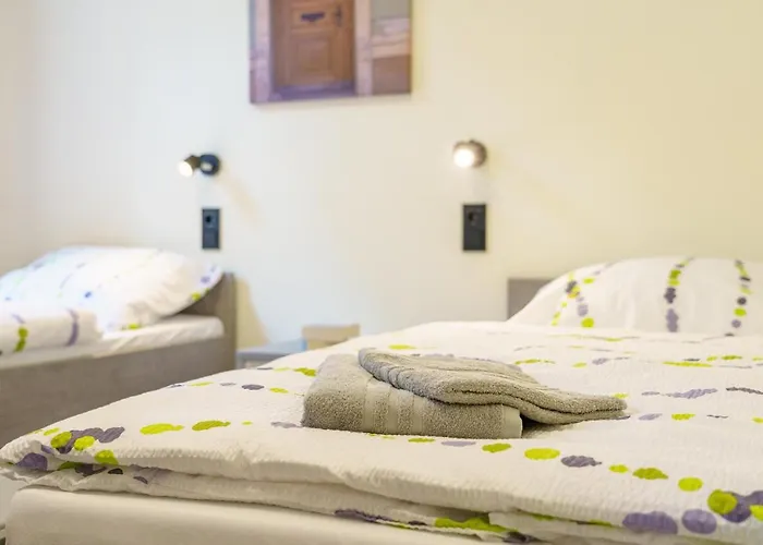 Hotel und Hostel Gleisbett