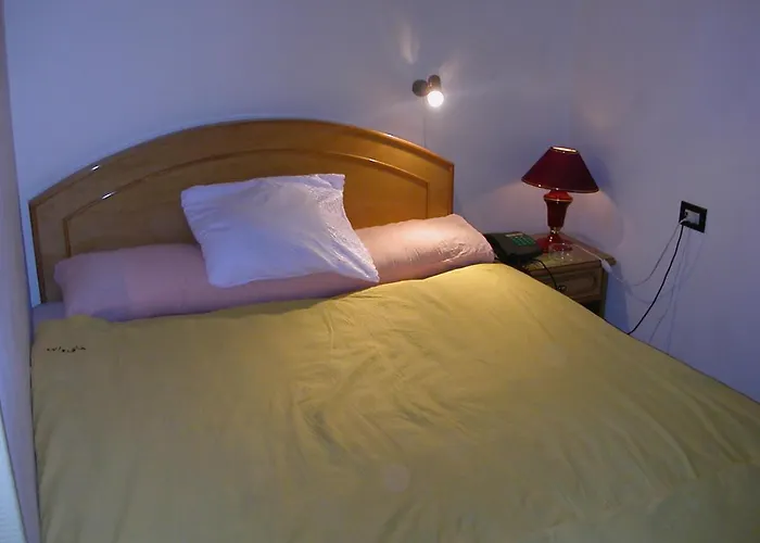 High Way Hotel