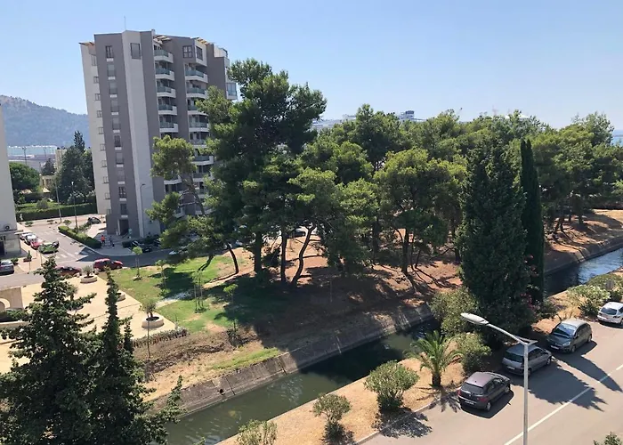 Apartment Marina