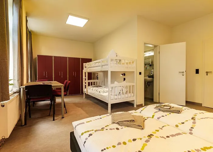 Hotel und Hostel Gleisbett