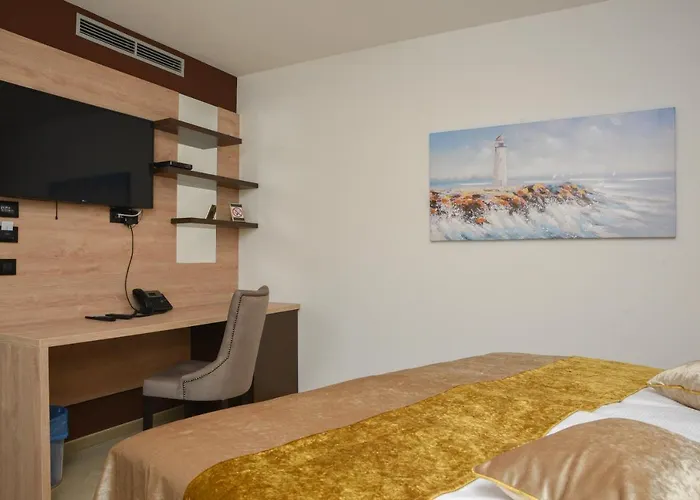 Hotel Meduza