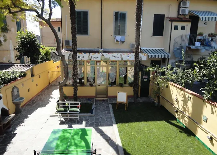 Hostel Pisa Tower
