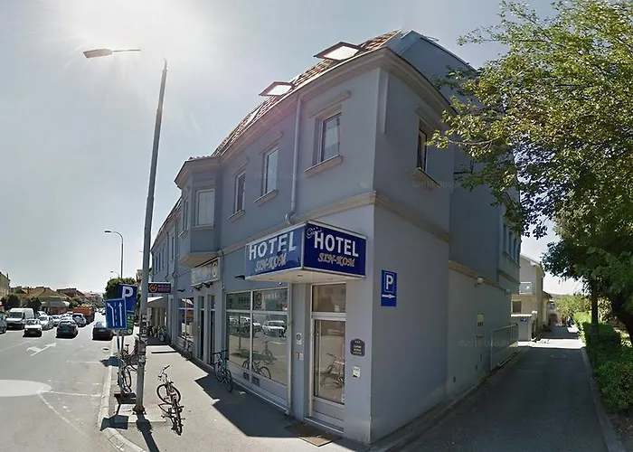 Sin-Kom Hotel Garni