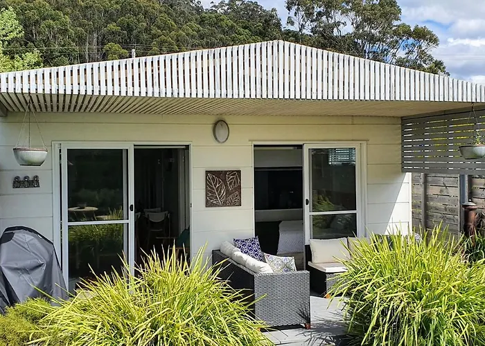 Goat Island Bungalow