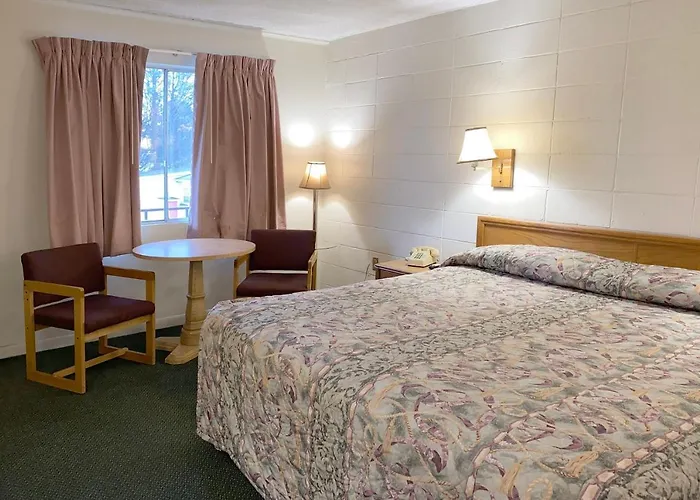Oyo Hotel Mauldin Sc South Main Street