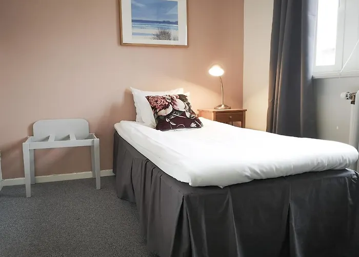 Hotell Apladalen I Vaernamo