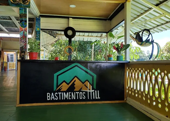 Bastimentos Hill Guest House