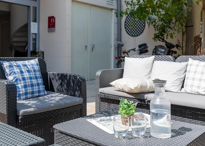 Hotel Versailles Chantiers