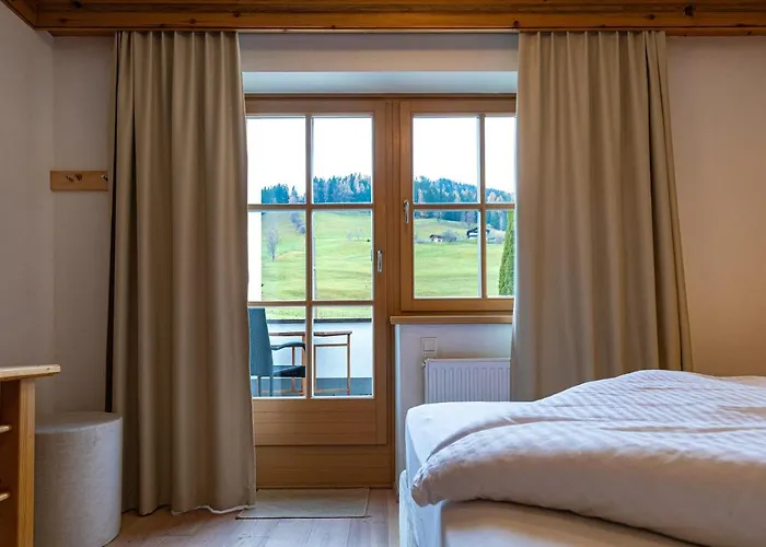 Hotel Und Alpen Apartments - Buerglhoeh
