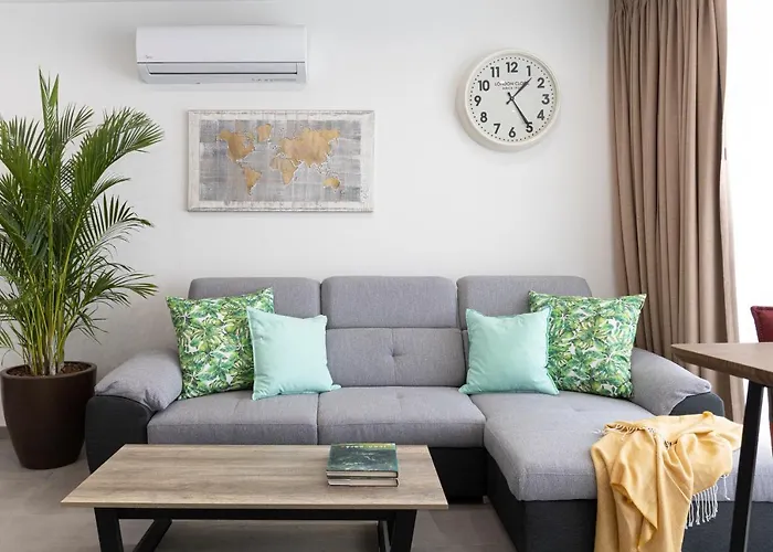 Hd Mogan Canal Apartments